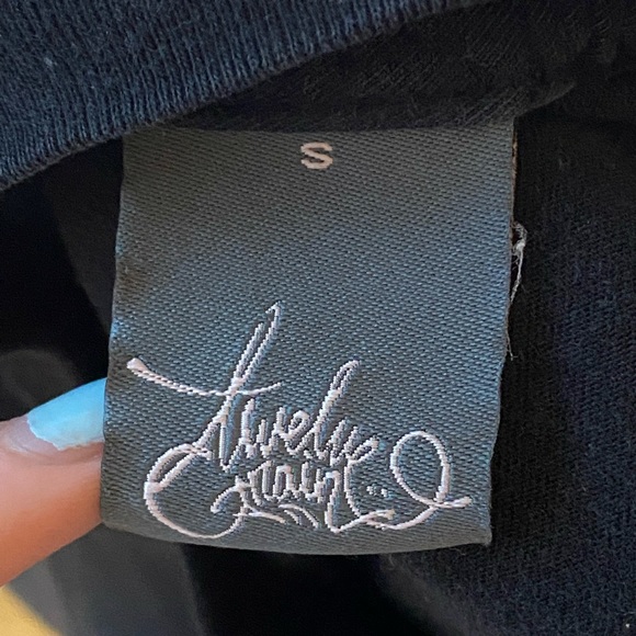 Size small. Model is 5’7, 140lbs. - Picture 3 of 4